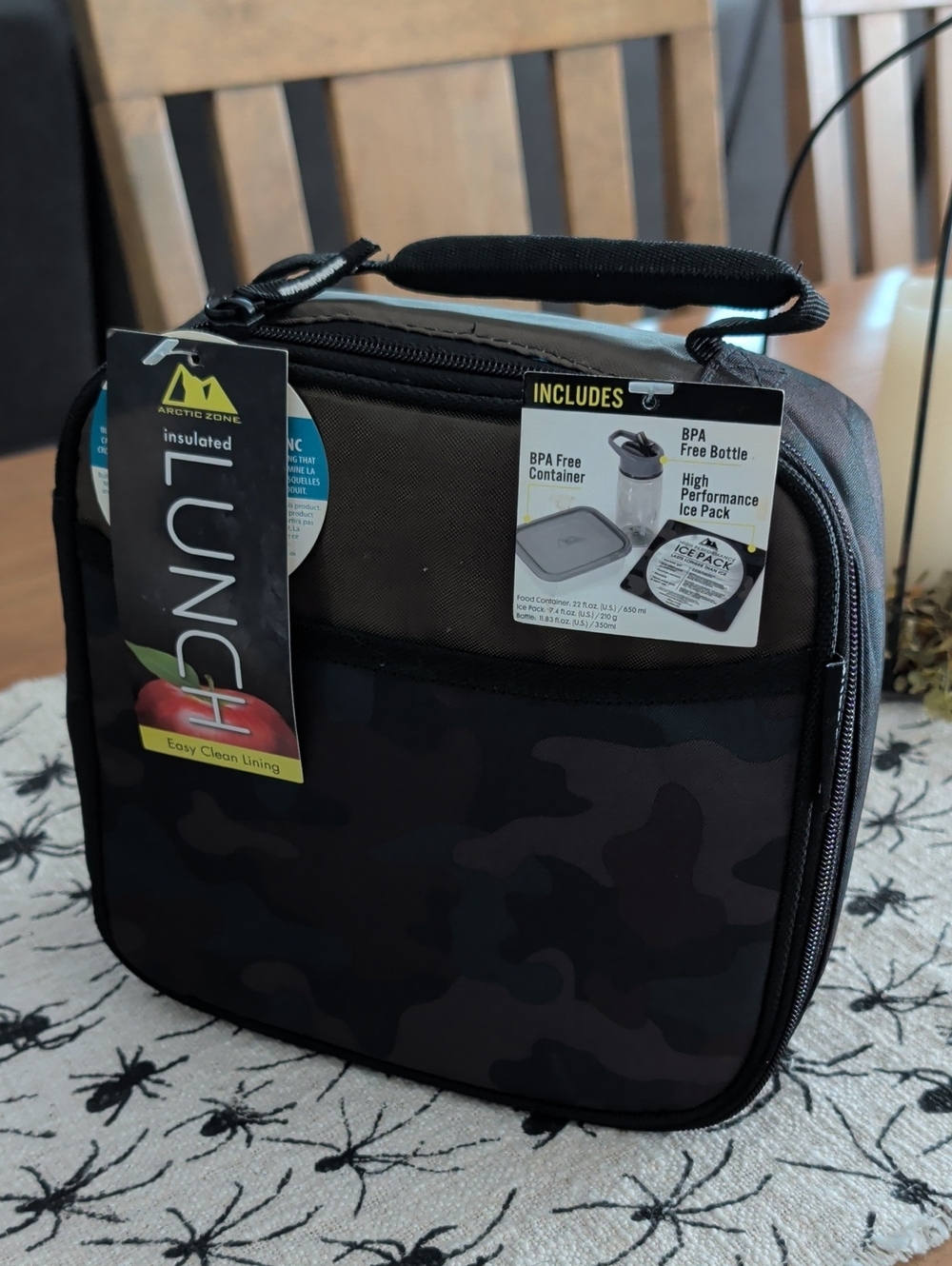 NWT Camo Lunchbox